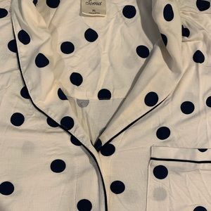 Soma pajama set, short sleeve and long pant.